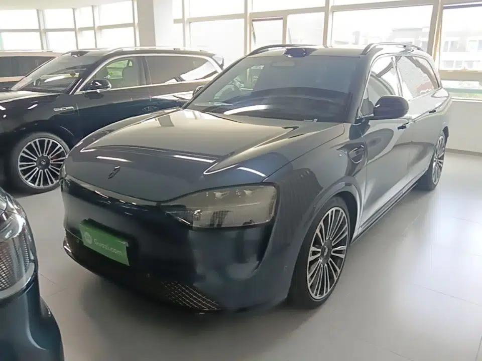 Hima AITO M9 2024 All-Electric Ultra Version 100 kWh 6-Seater Model — миниатюра 1
