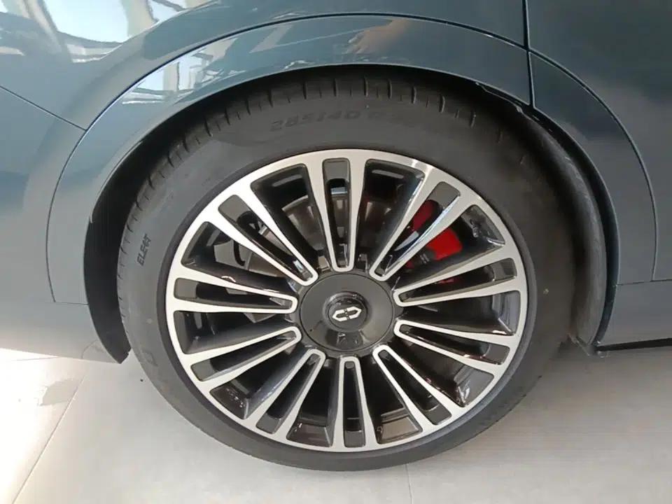 Hima AITO M9 2024 All-Electric Ultra Version 100 kWh 6-Seater Model — миниатюра 16