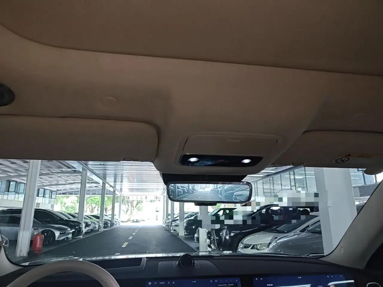 Hima AITO M9 2025 Extended-Range Ultra Version 52 kWh 6-Seater — миниатюра 21