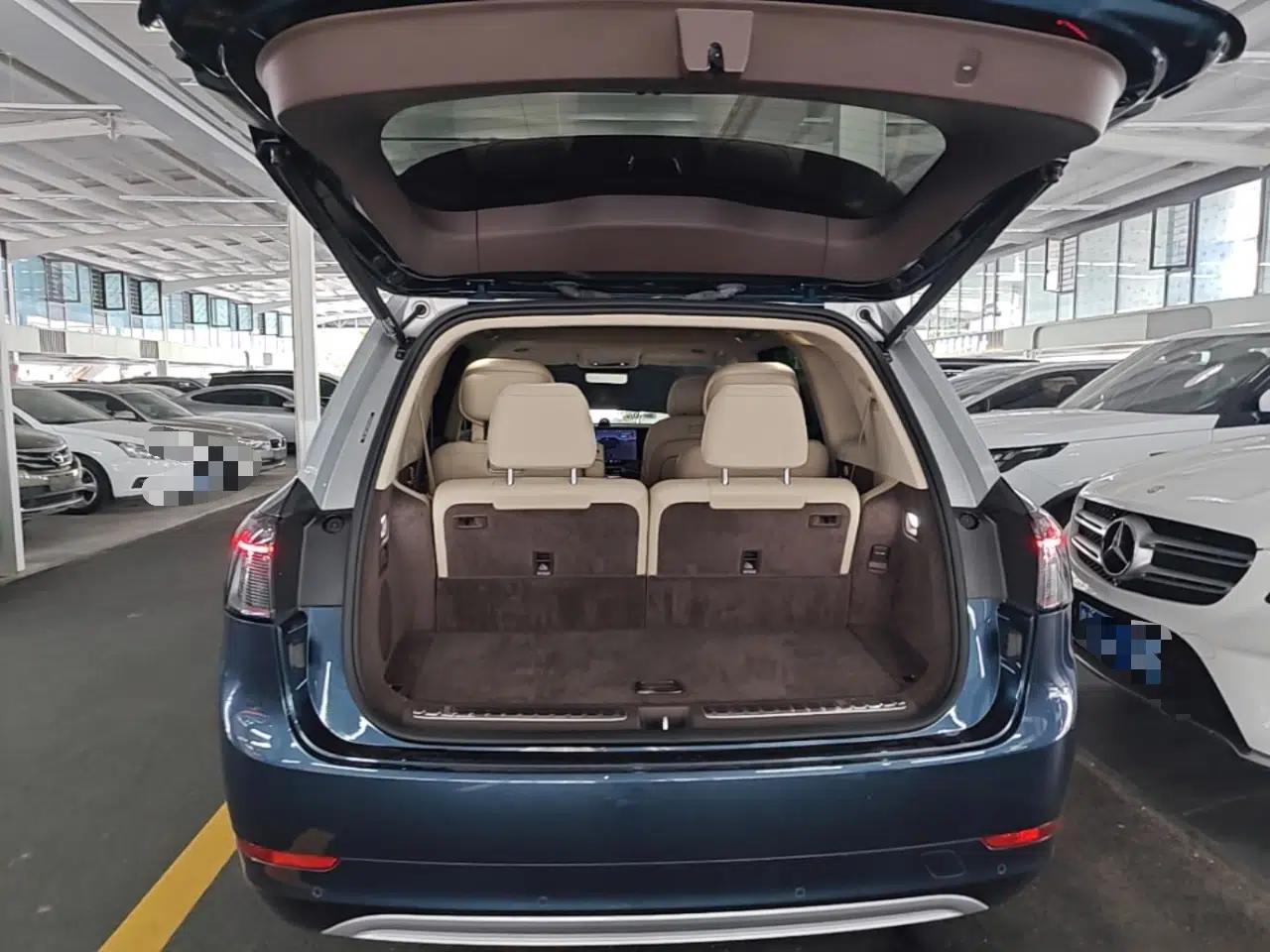 Hima AITO M9 2025 Extended-Range Ultra Version 52 kWh 6-Seater — миниатюра 22