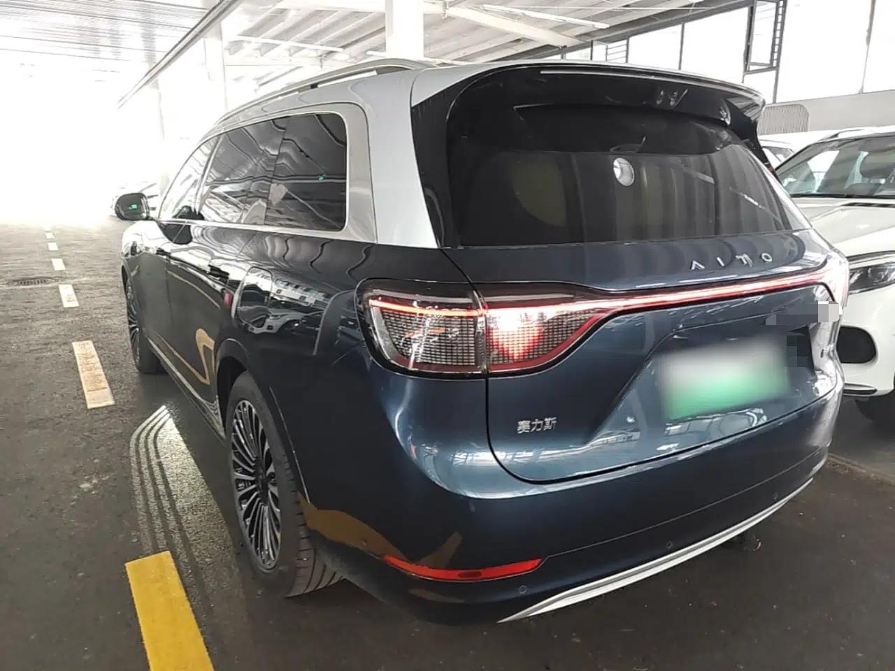 Hima AITO M9 2025 Extended-Range Ultra Version 52 kWh 6-Seater — миниатюра 4