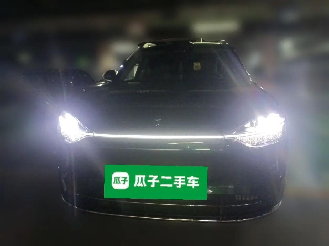 Hima AITO M9 2024 Range-Extended Ultra Version 52 kWh 5-Seater Model — миниатюра 2