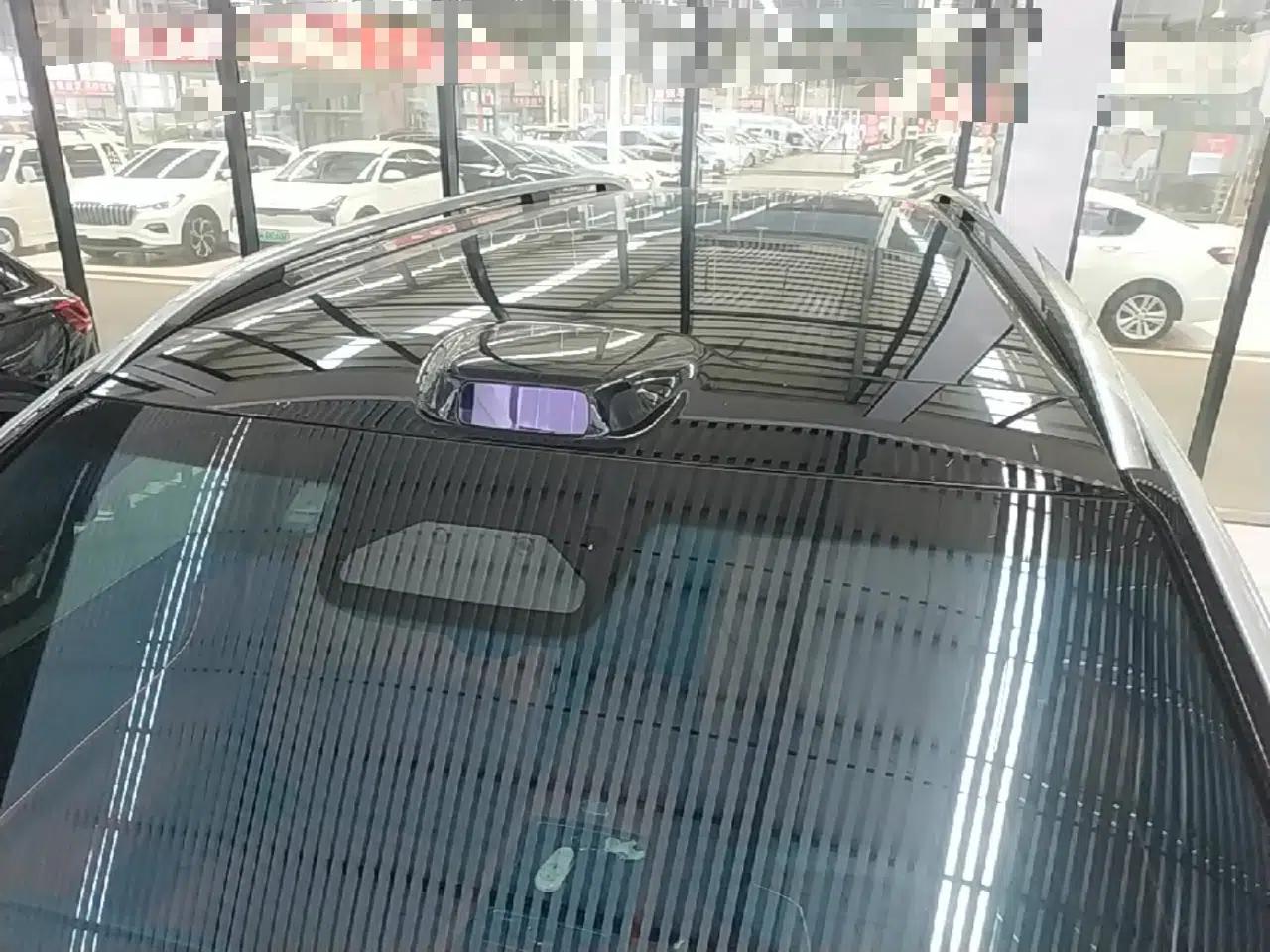 Hima AITO M9 2024 Range-Extended Ultra Version 42 kWh 6-Seater Model — миниатюра 7