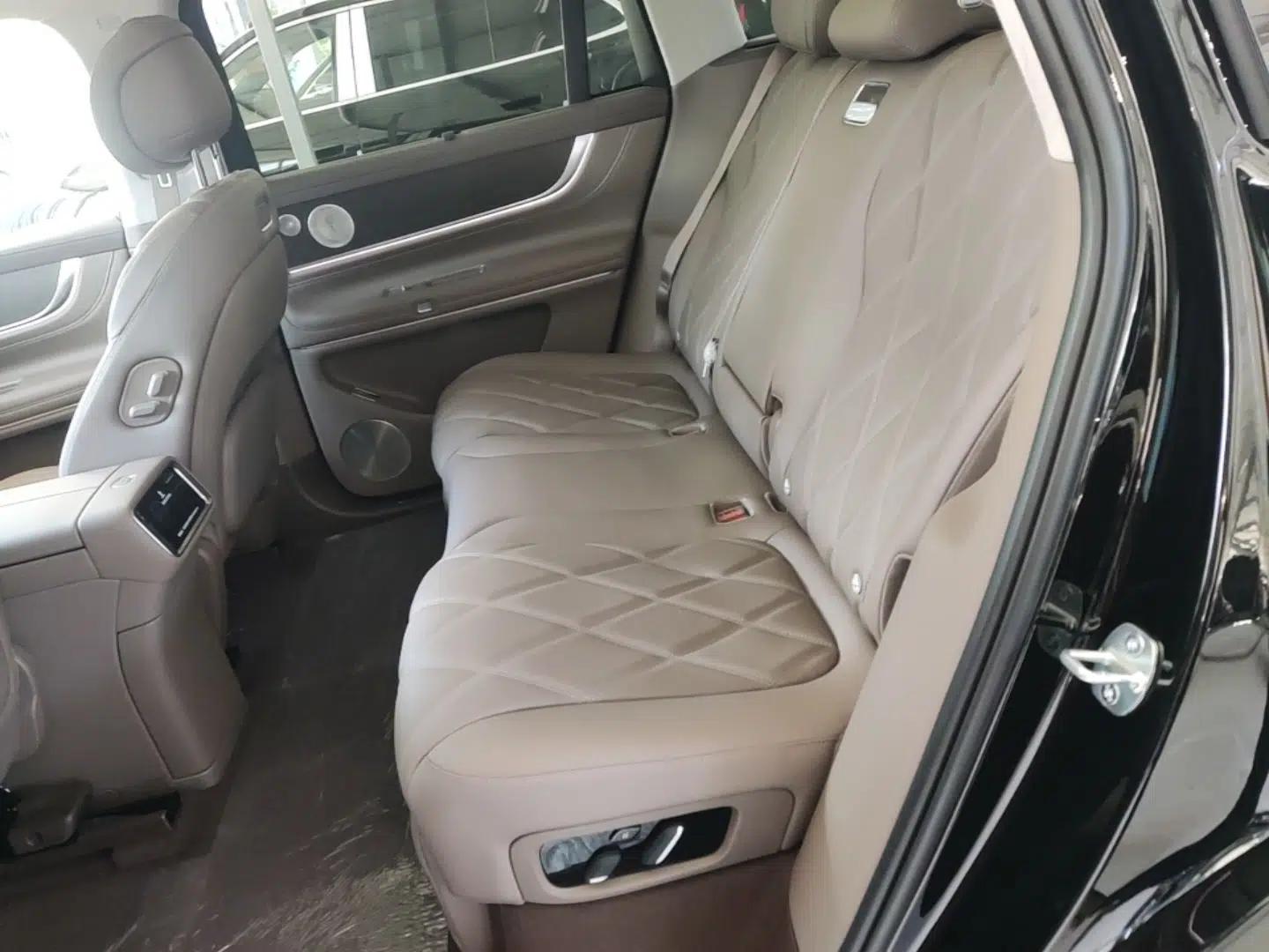 Hima AITO M9 2025 Model Range-Extended Max Edition 52kWh 5-seater (896-line LiDAR) — миниатюра 20