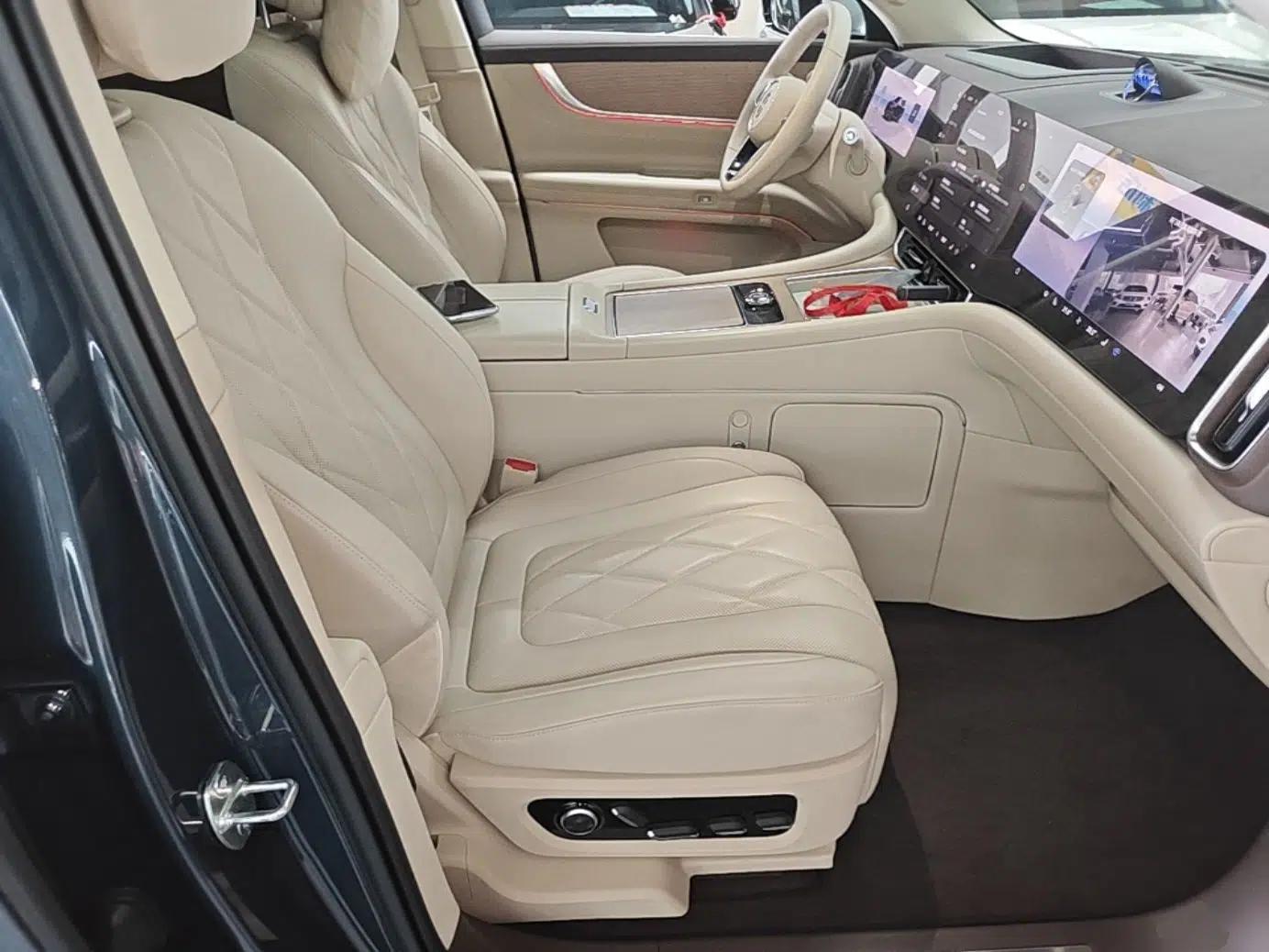 Hima AITO M9 2024 Range-Extended Ultra Version 52 kWh 6-Seater Model — миниатюра 24