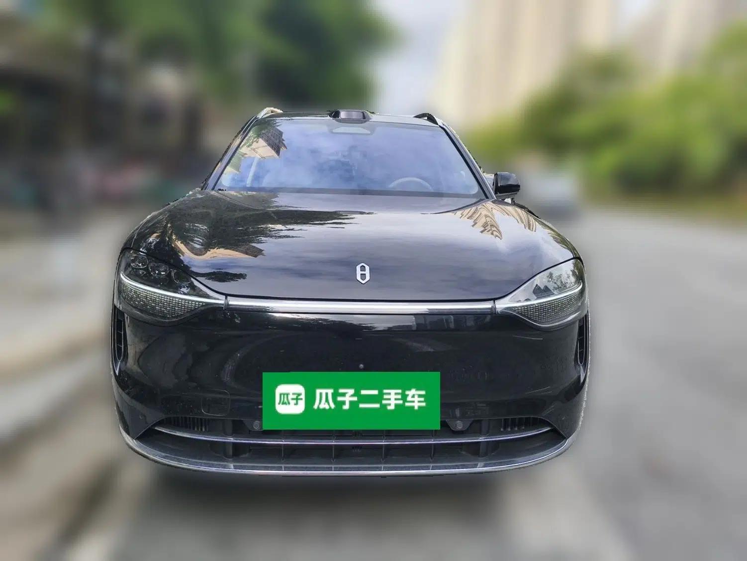 Hima AITO M9 2024 Range-Extended Ultra Version 42 kWh 6-Seater Model — миниатюра 2