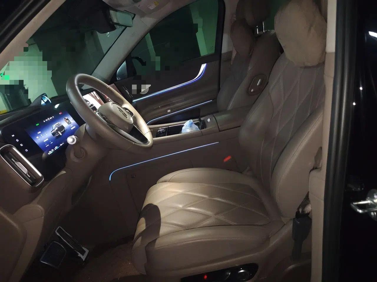 Hima AITO M9 2025 Extended-Range Max Version 52 kWh 6-Seater Edition — миниатюра 15