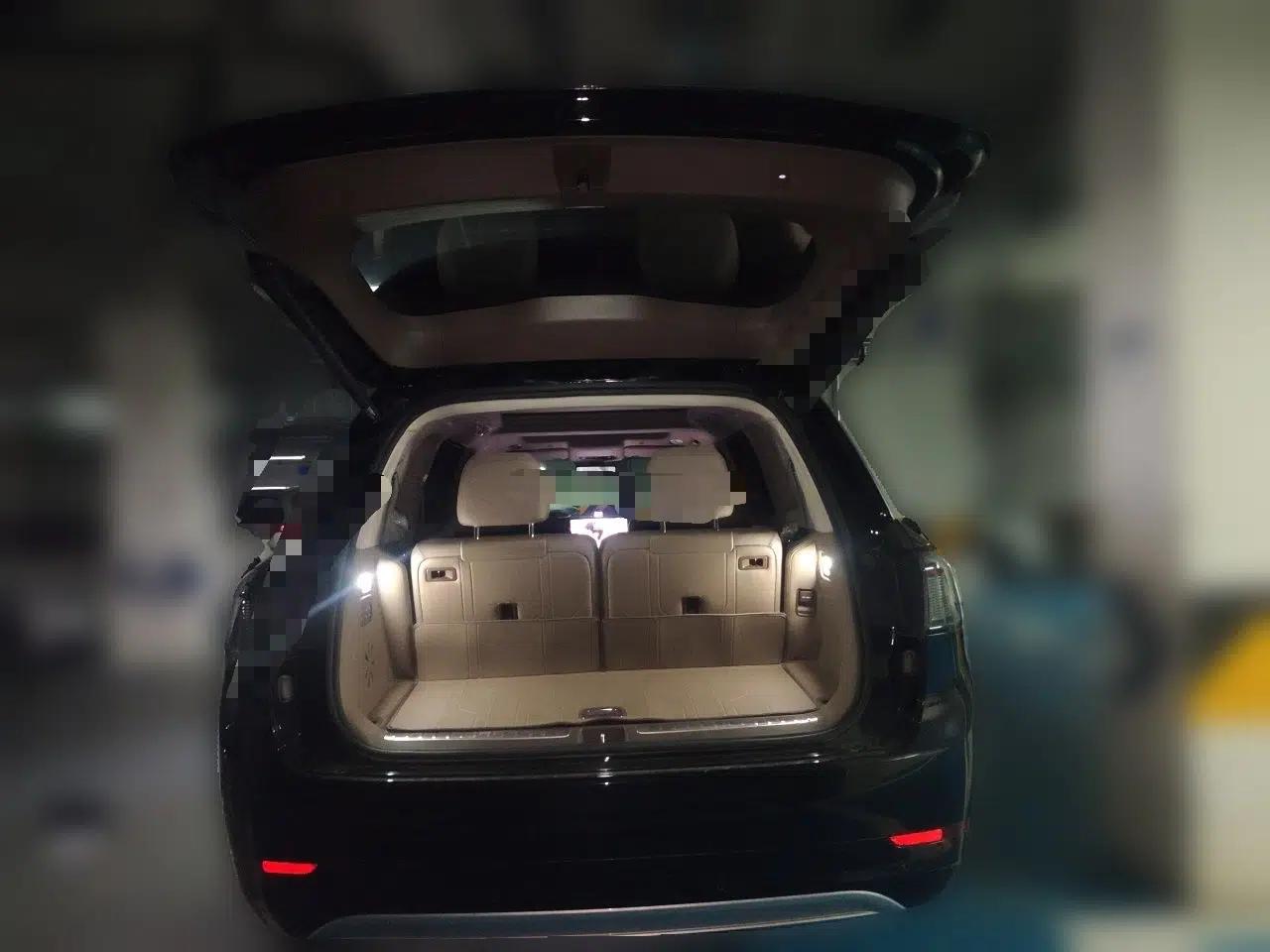 Hima AITO M9 2025 Extended-Range Max Version 52 kWh 6-Seater Edition — миниатюра 19