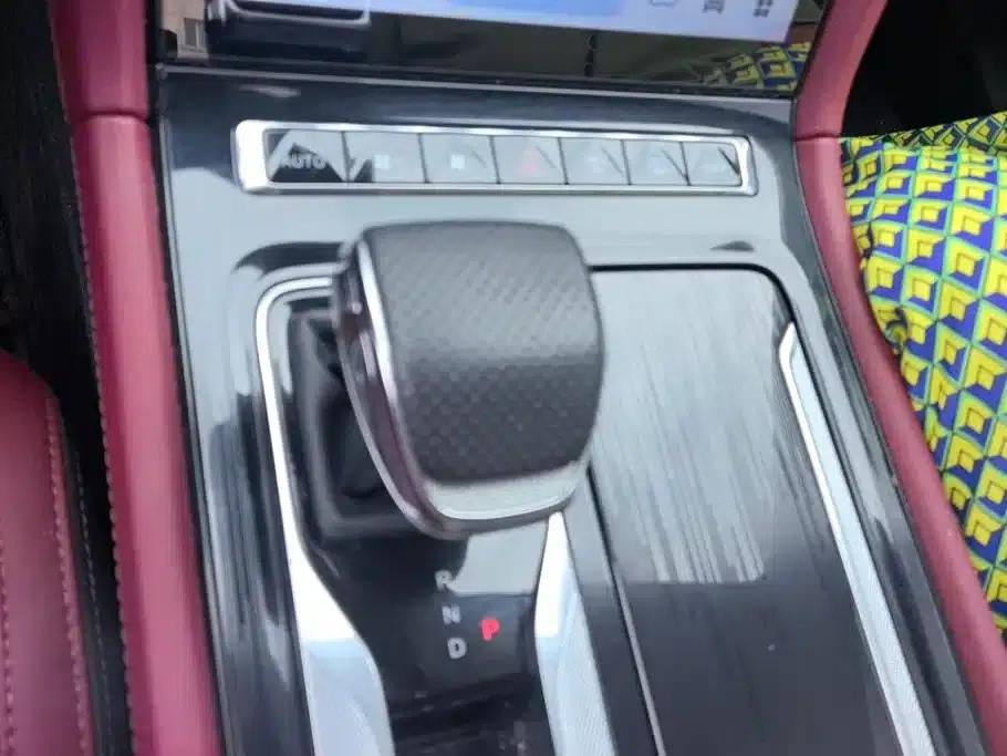 Hongqi H5 PHEV 2025 Model 170 Super Hybrid — миниатюра 16