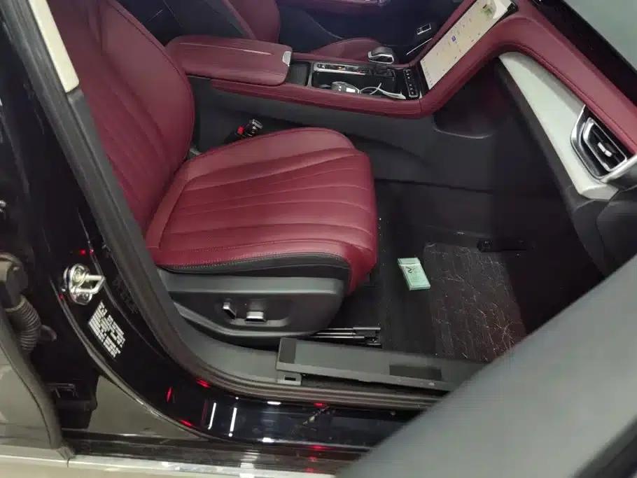 Hongqi H5 PHEV 2025 Model 170 Super Hybrid — миниатюра 8