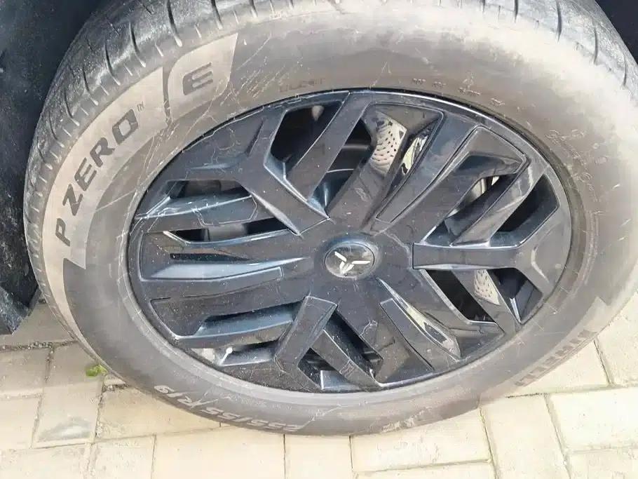 Hongqi Tiangong 08 2025 730 Max Rear-Wheel Drive Edition — миниатюра 6