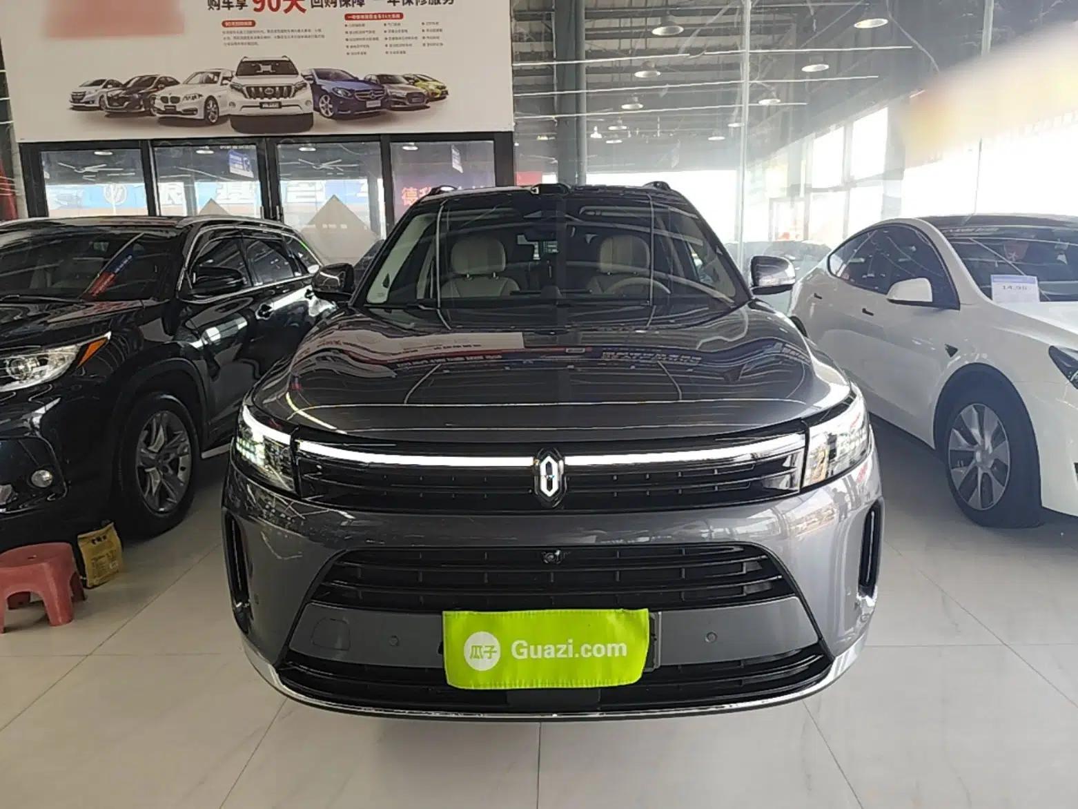 Hima AITO M7 2024 1.5T Intelligent Drive 4x4 Max Edition 6 Seats — миниатюра 2