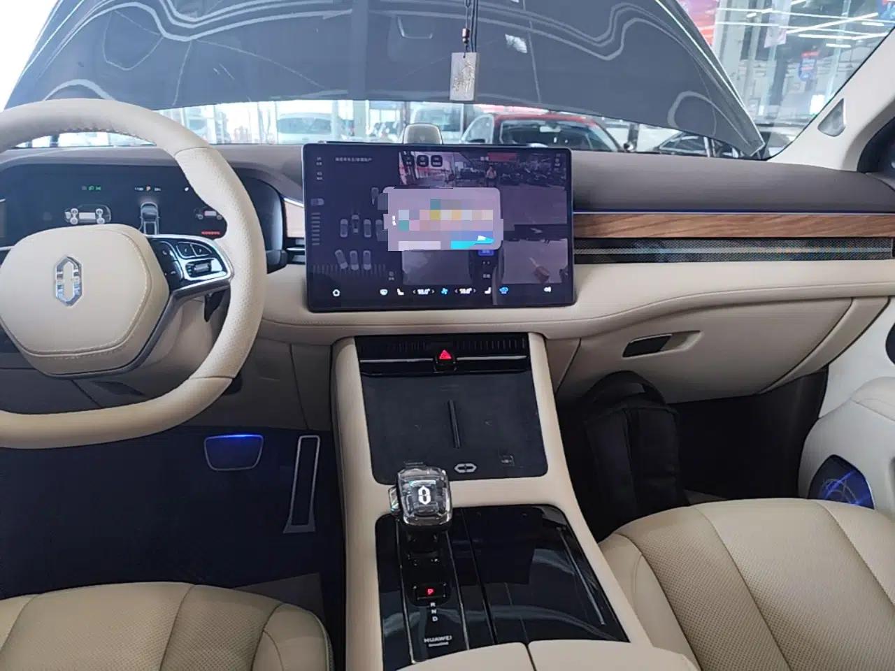 Hima AITO M7 2024 1.5T Intelligent Drive 4x4 Max Edition 6 Seats — миниатюра 20