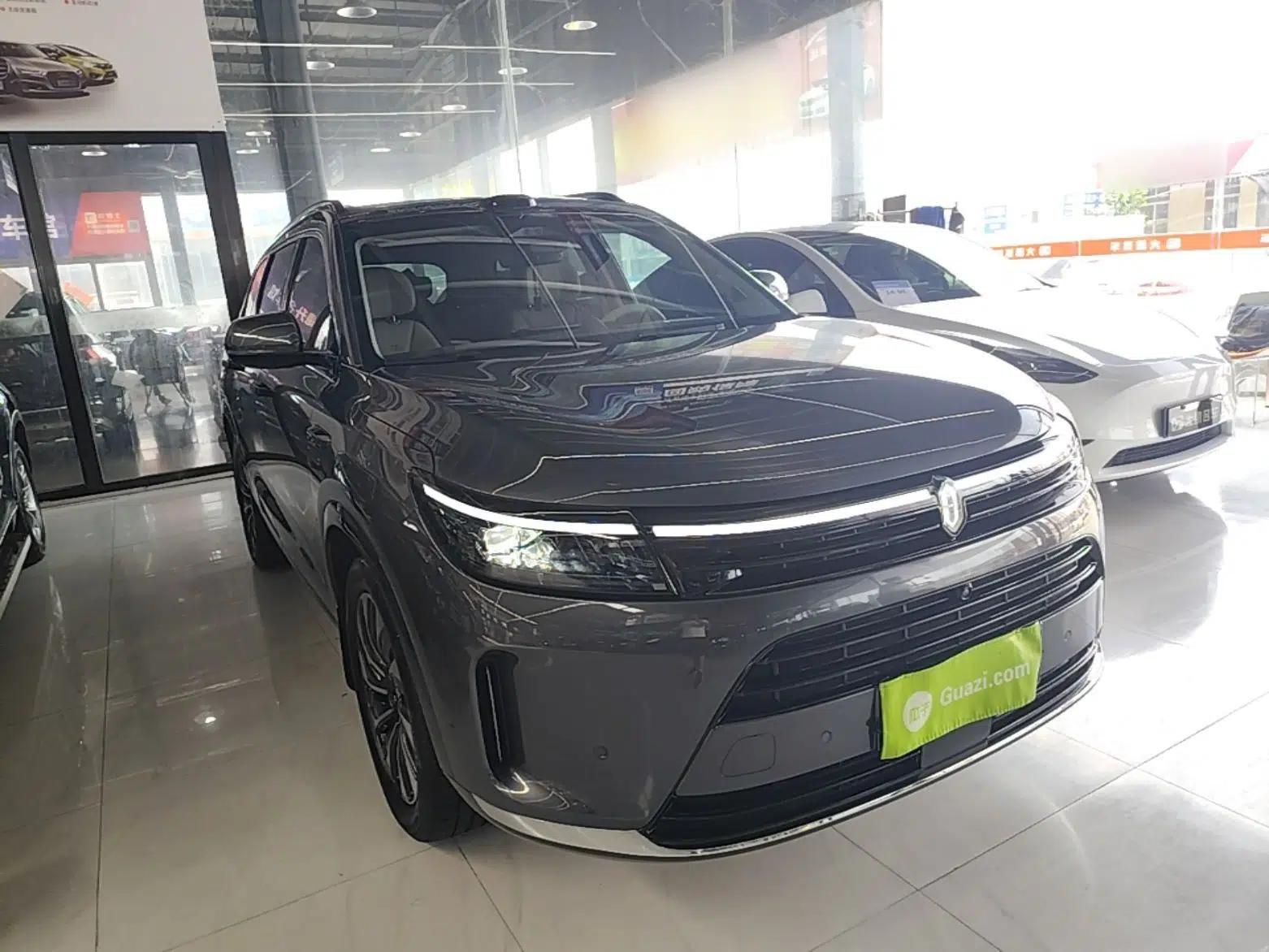 Hima AITO M7 2024 1.5T Intelligent Drive 4x4 Max Edition 6 Seats — миниатюра 3