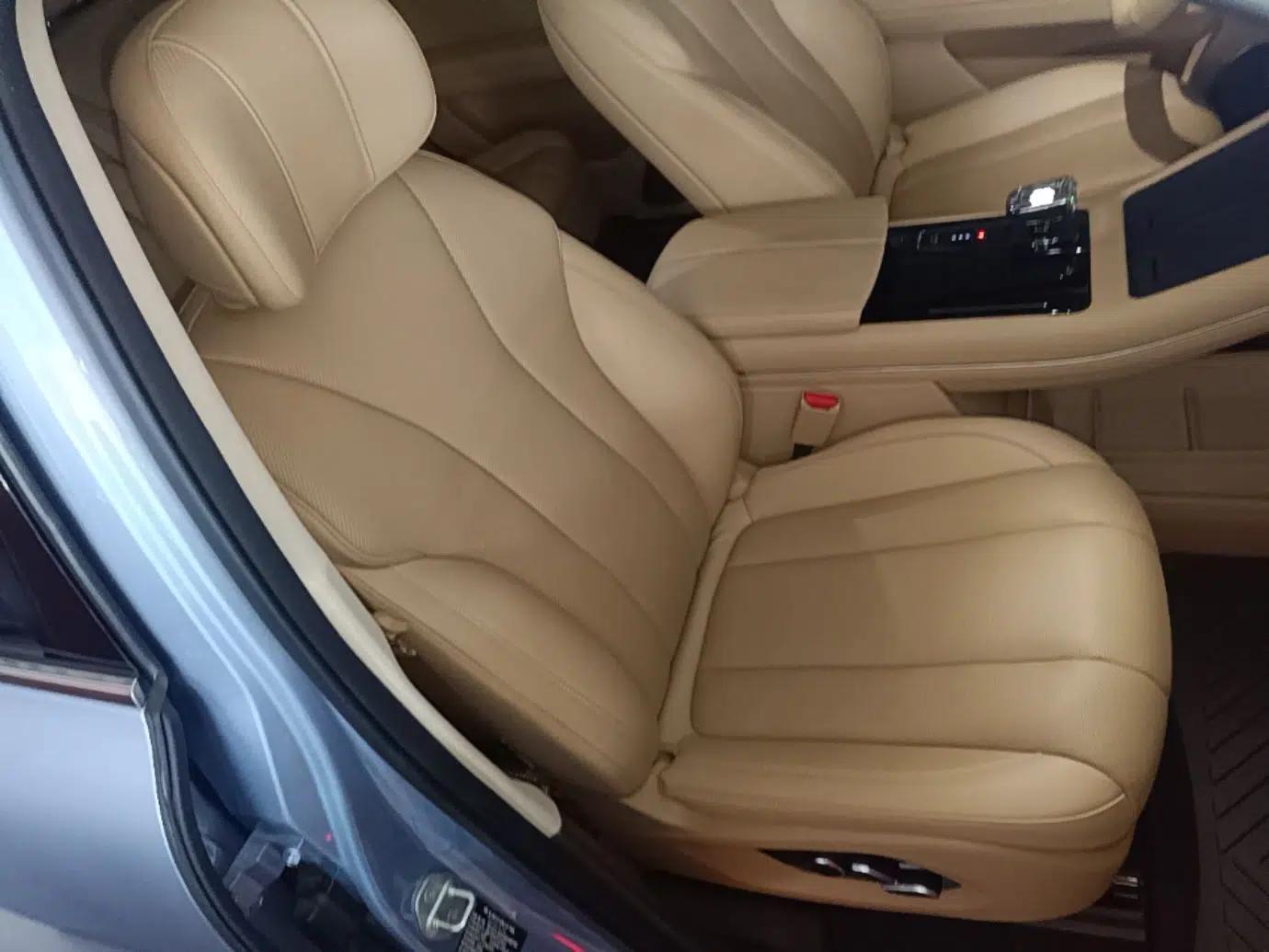 Hima AITO M7 2024 1.5T Rear-Drive Plus Version 5 Seats — миниатюра 25