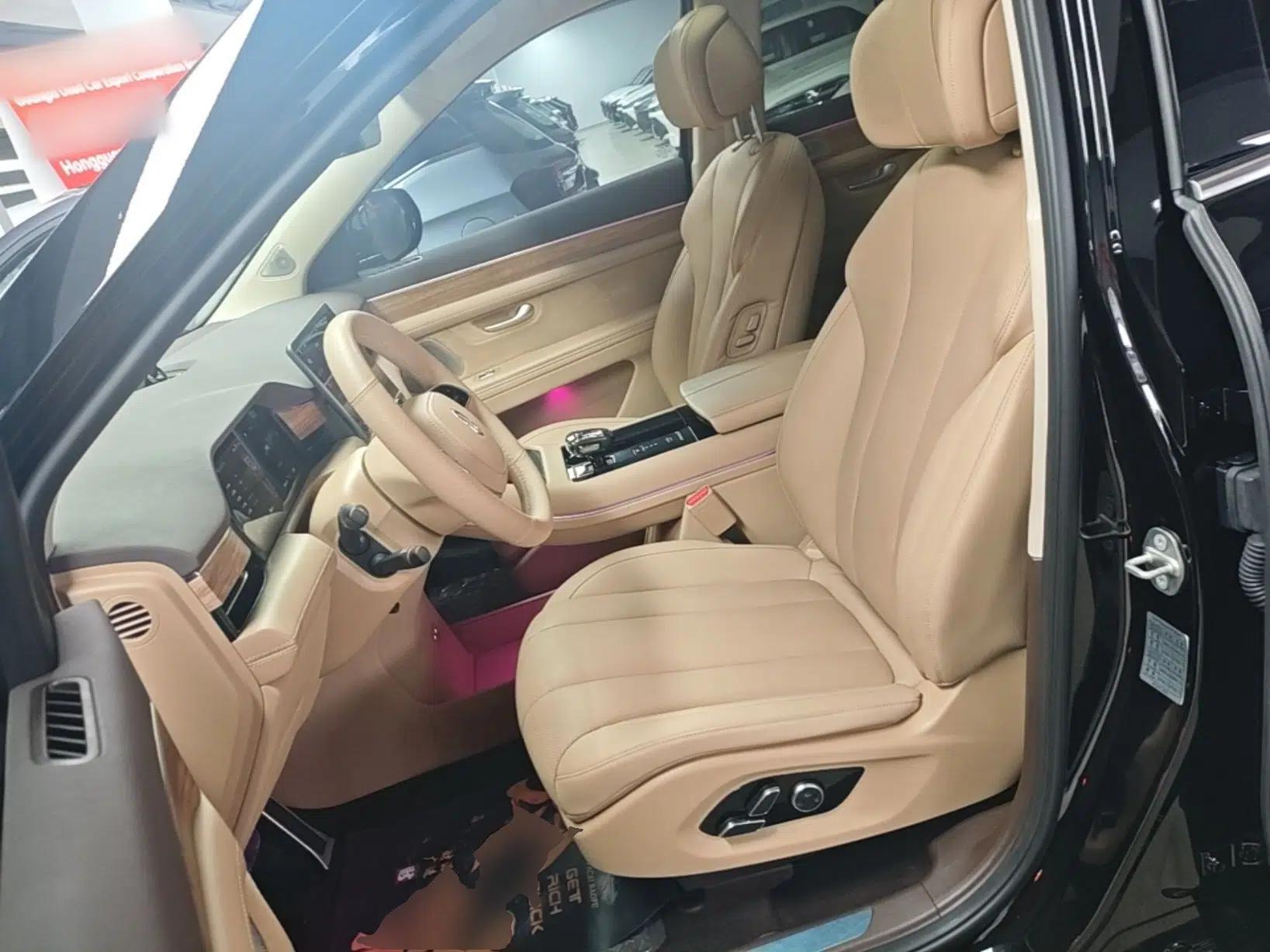 Hima AITO M7 2024 1.5T Intelligent Driving Rear-Drive Ultra Version 6 Seats — миниатюра 17