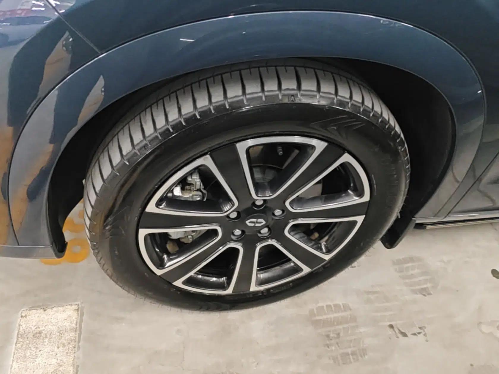 Hima AITO M7 2024 1.5T Intelligent Driving Rear-Drive Pro Version 5 Seats — миниатюра 15