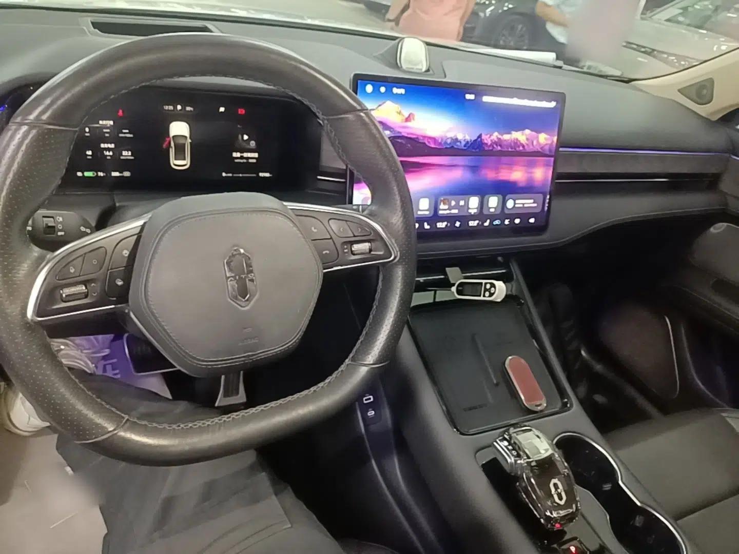 Hima AITO M5 2022 Pure Electric Rear-Drive Standard Edition — миниатюра 17