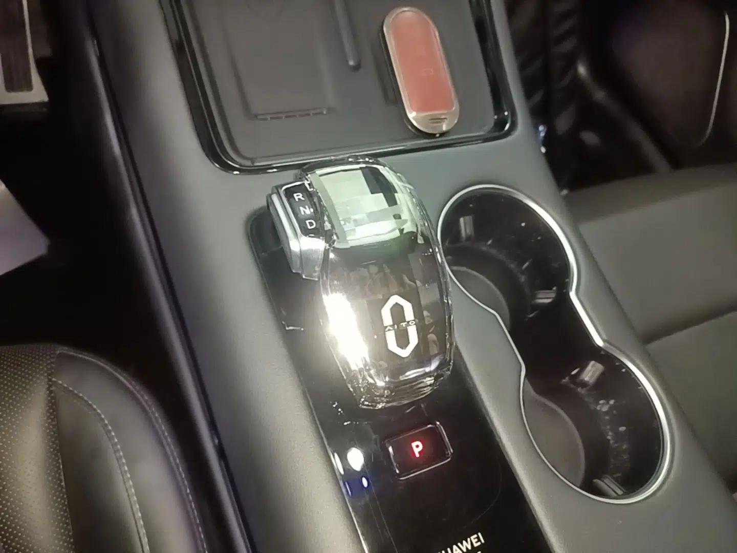 Hima AITO M5 2022 Pure Electric Rear-Drive Standard Edition — миниатюра 21
