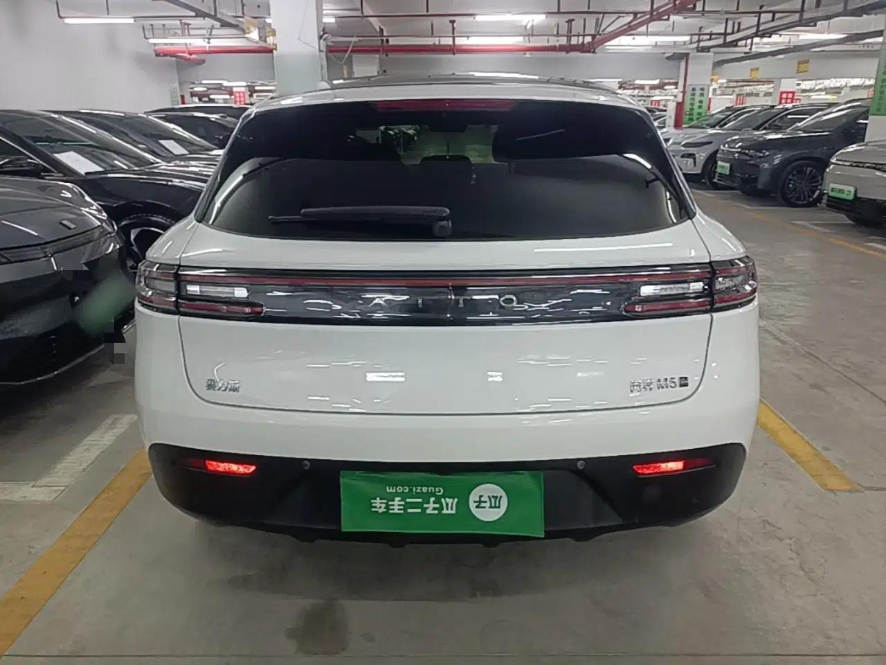 Hima AITO M5 2022 Pure Electric Rear-Drive Standard Edition — миниатюра 5