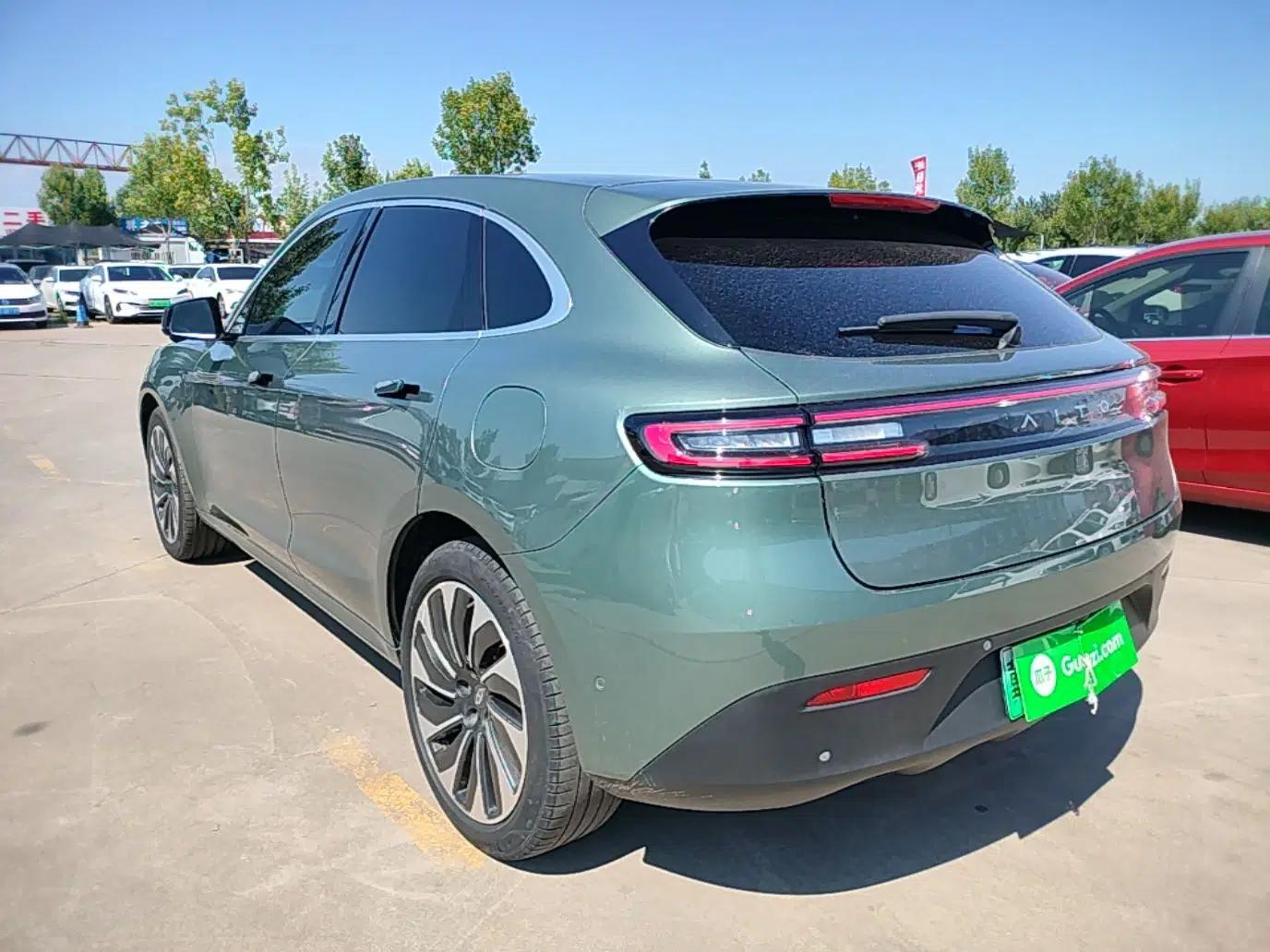 Hima AITO M5 2022 Extended-Range Four-Wheel Drive Performance Version — миниатюра 4
