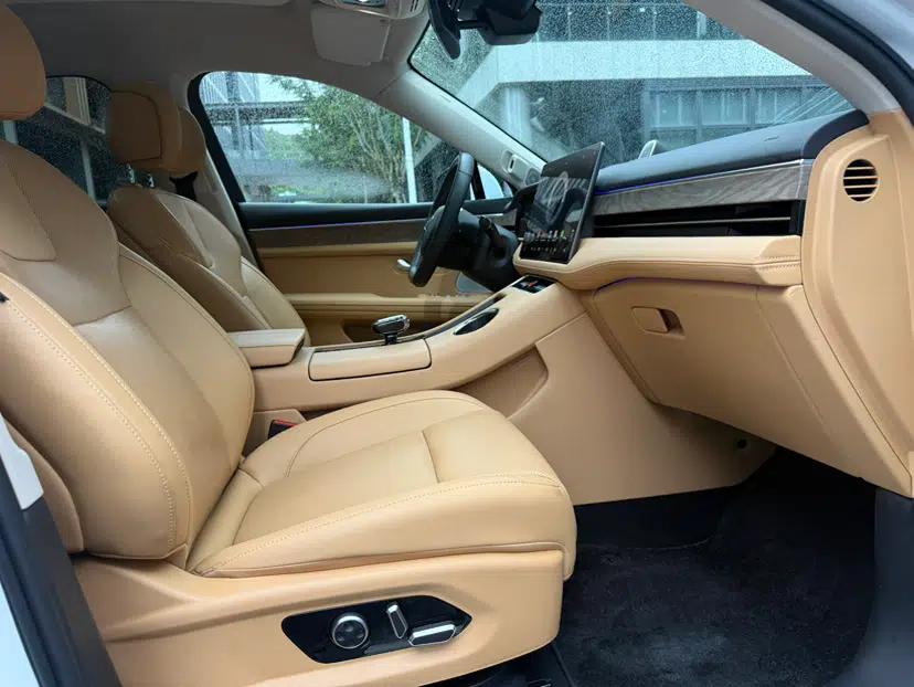 Hima AITO M5 2022 Extended-Range Four-Wheel Drive Flagship Edition — миниатюра 31