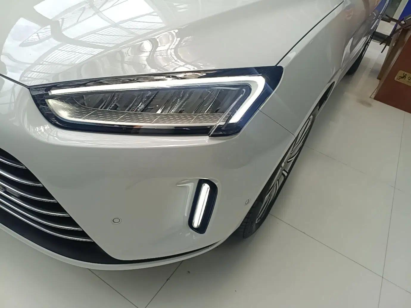 Hima AITO M5 2022 Extended-Range Four-Wheel Drive Flagship Edition — миниатюра 8