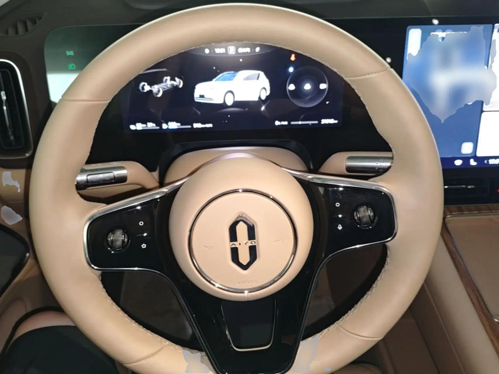 Hima AITO M8 2025 Extended-Range Ultra Version 53.4 kWh 6-Seater Edition — миниатюра 21