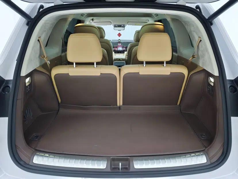 Hima AITO M8 2025 Extended-Range Ultra Version 53.4 kWh 6-Seater Edition — миниатюра 35