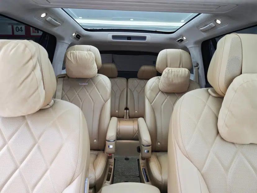 Hima AITO M8 2025 Extended-Range Ultra Version 53.4 kWh 6-Seater Edition — миниатюра 42