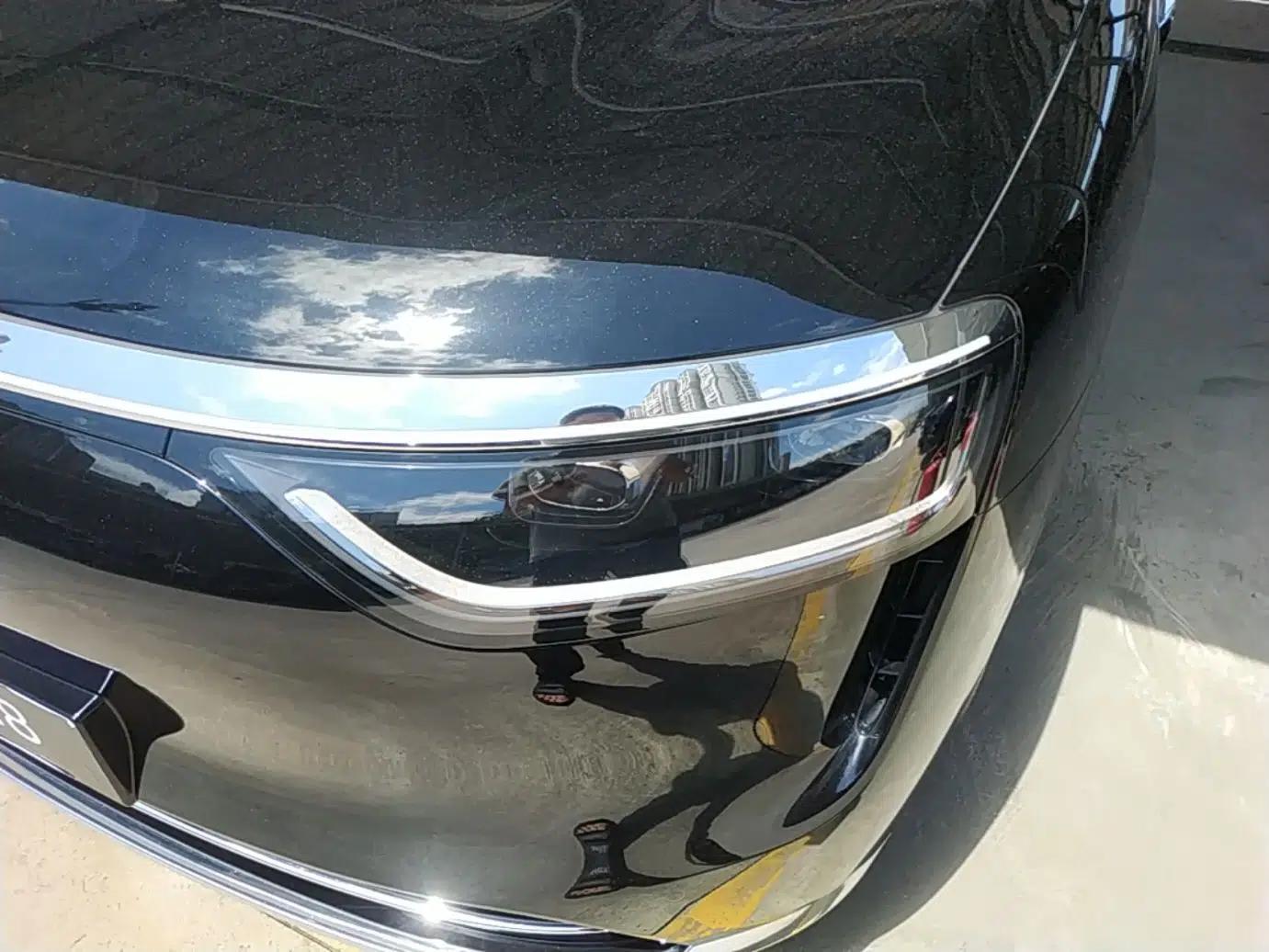 Hima AITO M8 2025 Extended-Range Ultra Version 53.4 kWh 6-Seater Edition — миниатюра 8