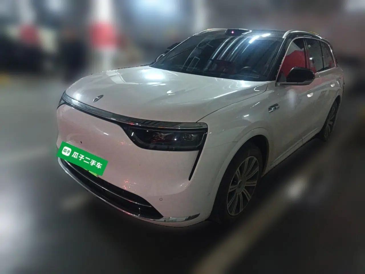 Hima AITO M8 2025 Extended-Range Max+ Version 53.4 kWh 5-Seater Edition — миниатюра 1