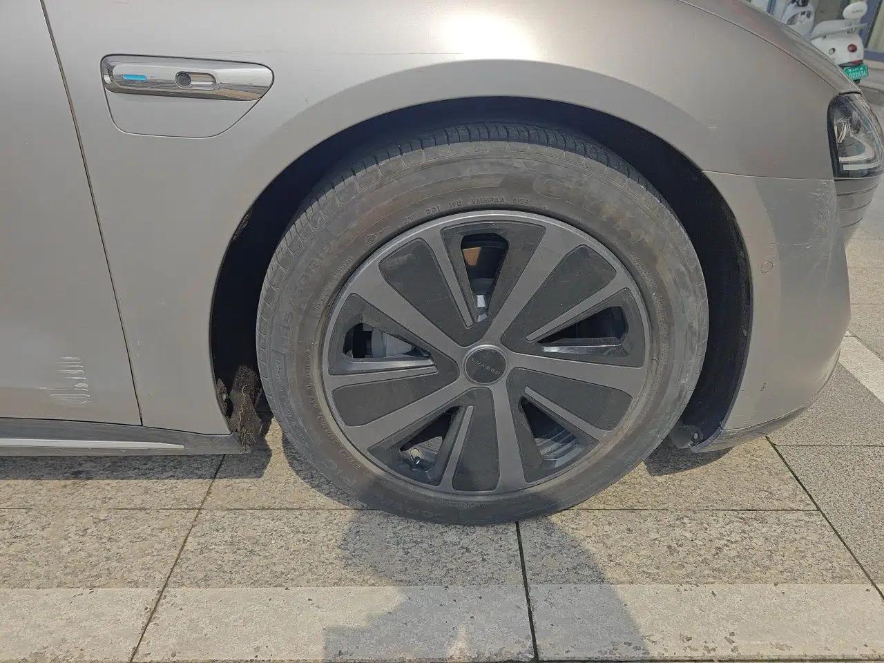Hima Luxeed S7 2024 Max Rear-Drive Long-Range Intelligent Driving Version — миниатюра 8
