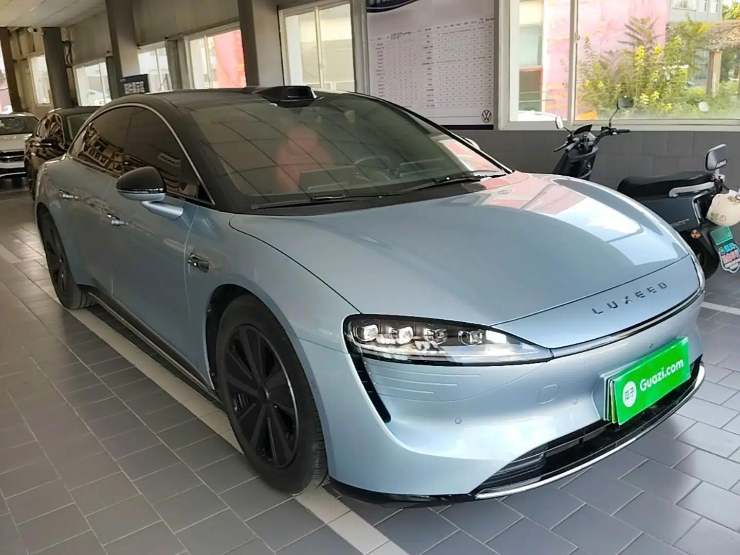 Hima Luxeed S7 2024 Max Rear-Drive Long-Range Intelligent Driving Version — миниатюра 3