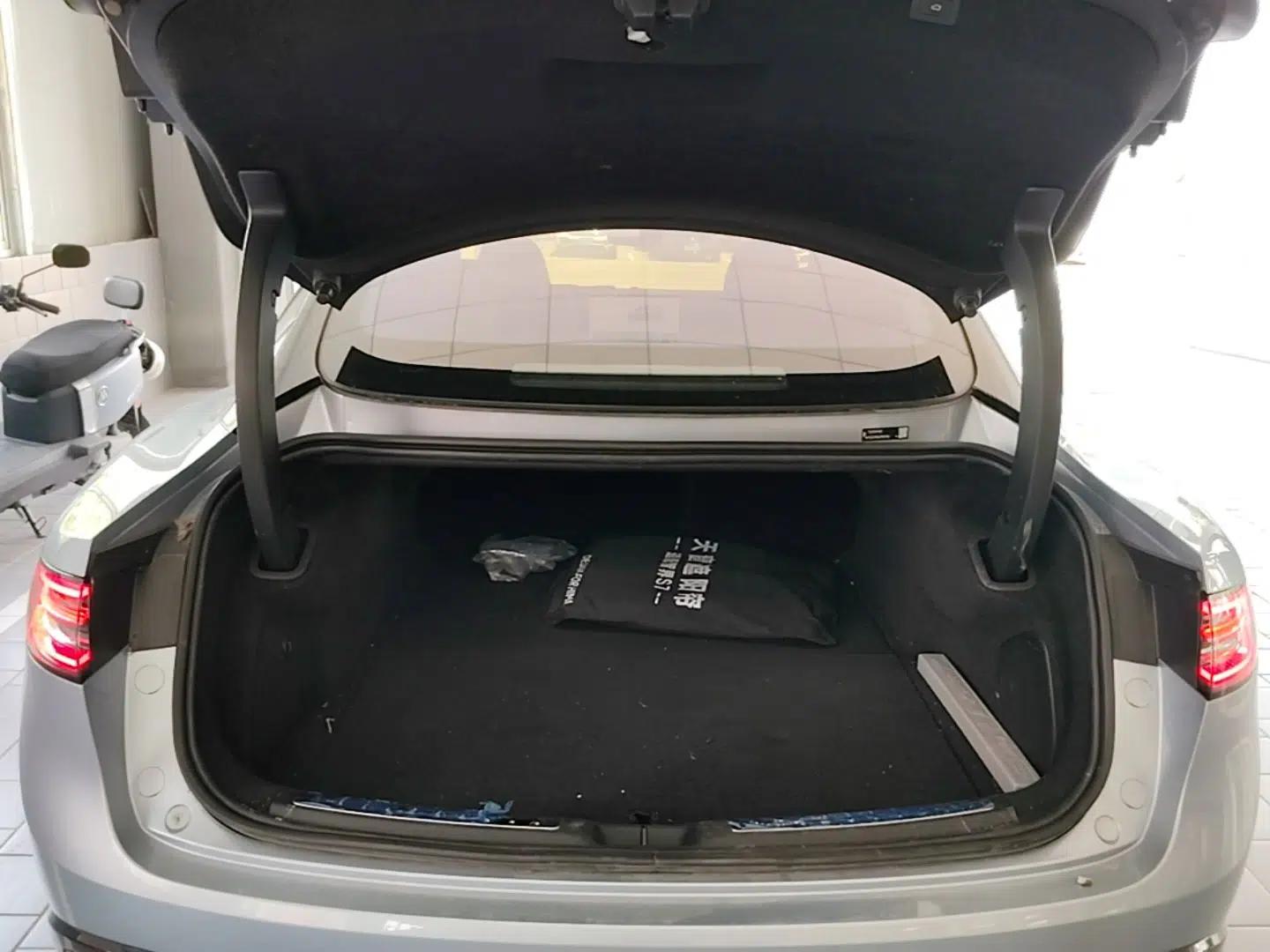 Hima Luxeed S7 2024 Max Rear-Drive Long-Range Intelligent Driving Version — миниатюра 27