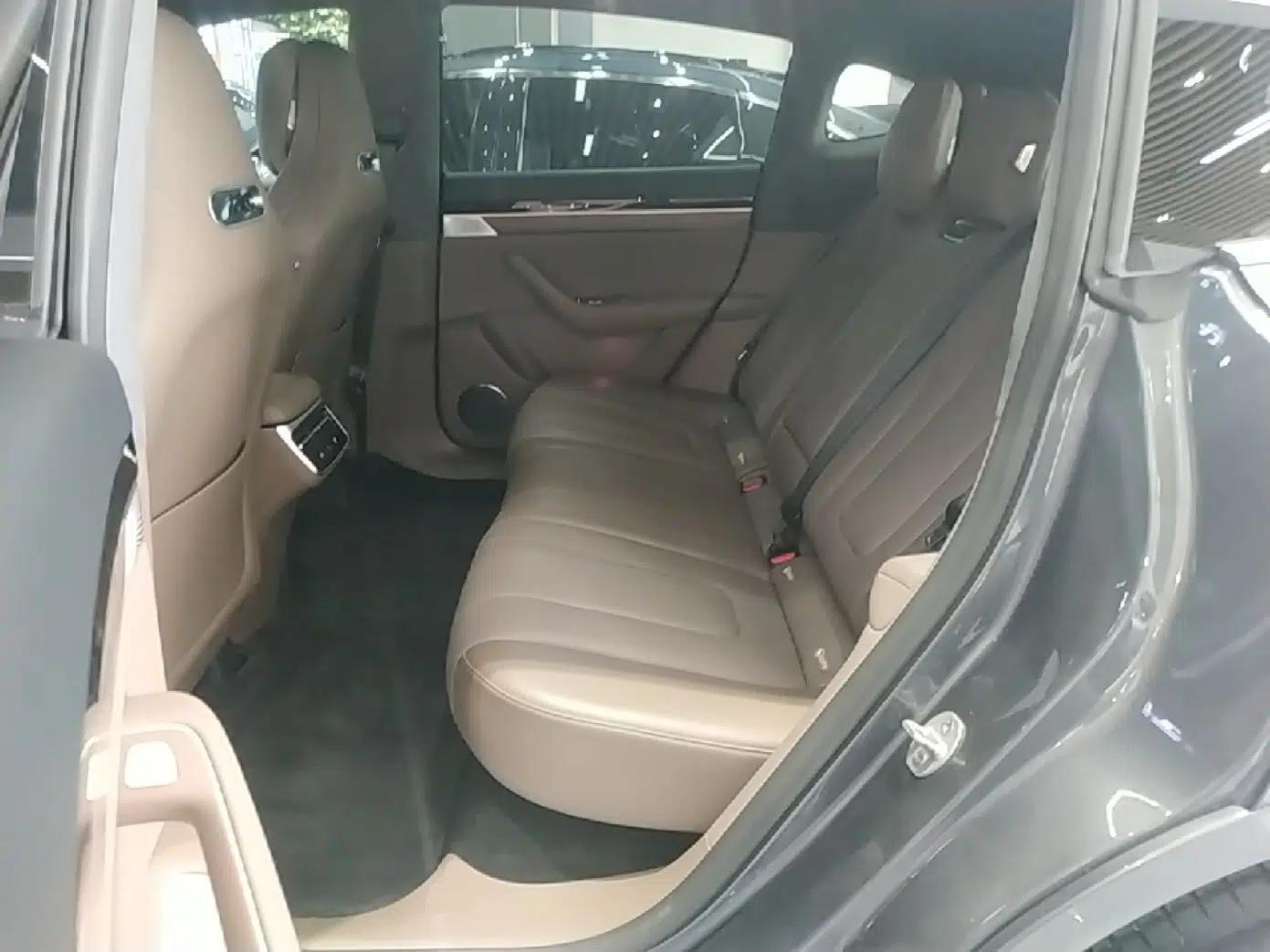 Hima Luxeed R7 2025 Range-Extended Version 251 km Max — миниатюра 20