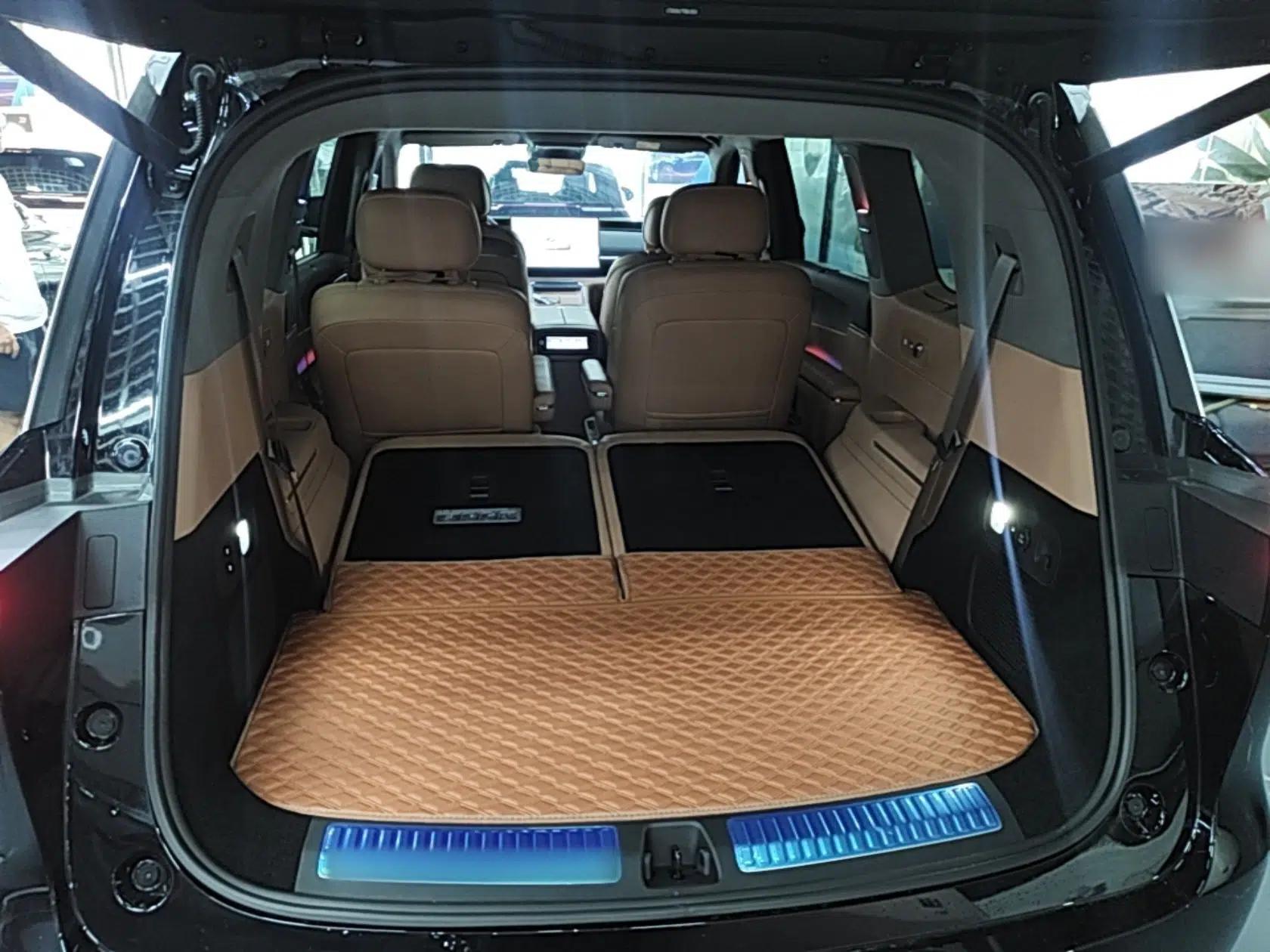 Leapmotor D19 2026 Pure Electric 720 Smart Luxury Edition Six-Seat — миниатюра 22