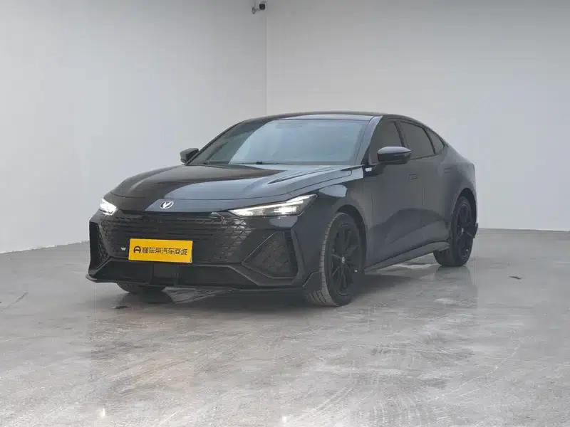 Changan UNI-V 2022 2.0T Speed Edition — миниатюра 1