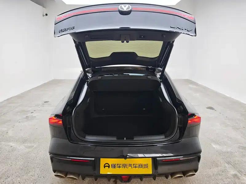 Changan UNI-V 2022 2.0T Speed Edition — миниатюра 20