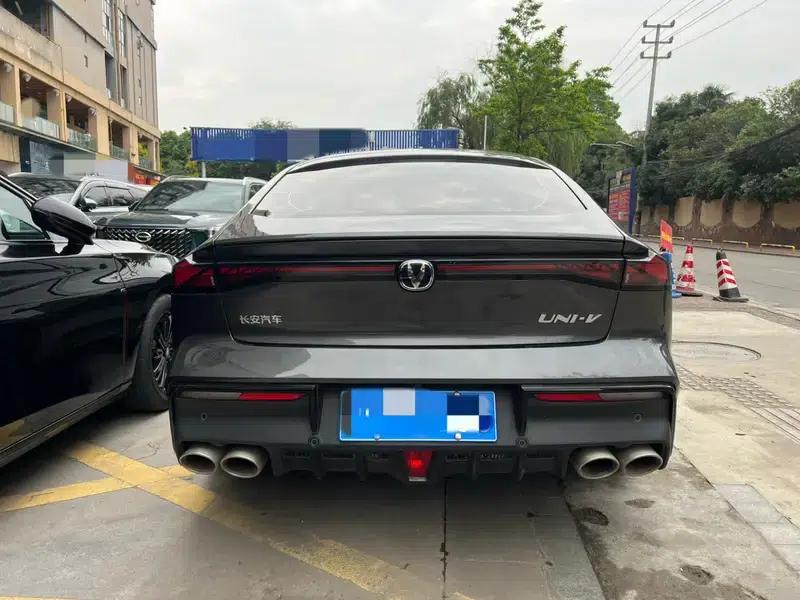 Changan UNI-V 2023 1.5T Sport Edition — миниатюра 5