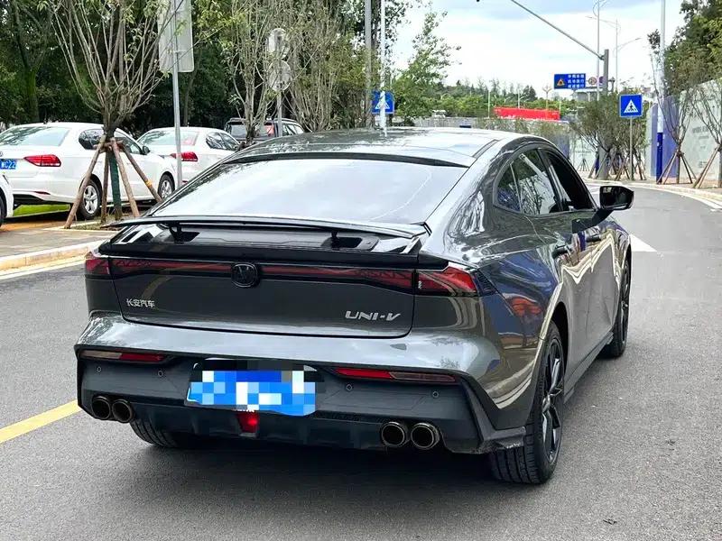 Changan UNI-V 2024 1.5T High-Performance Edition — миниатюра 6