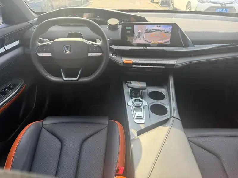 Changan UNI-V 2023 1.5T Premium Edition — миниатюра 7