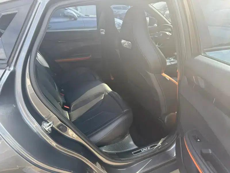 Changan UNI-V 2023 1.5T Premium Edition — миниатюра 10
