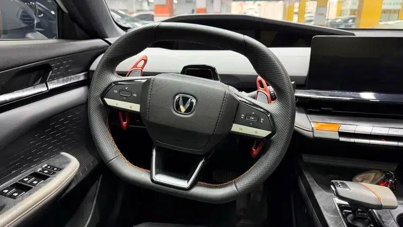 Changan UNI-V 2023 1.5T Premium Edition — миниатюра 22