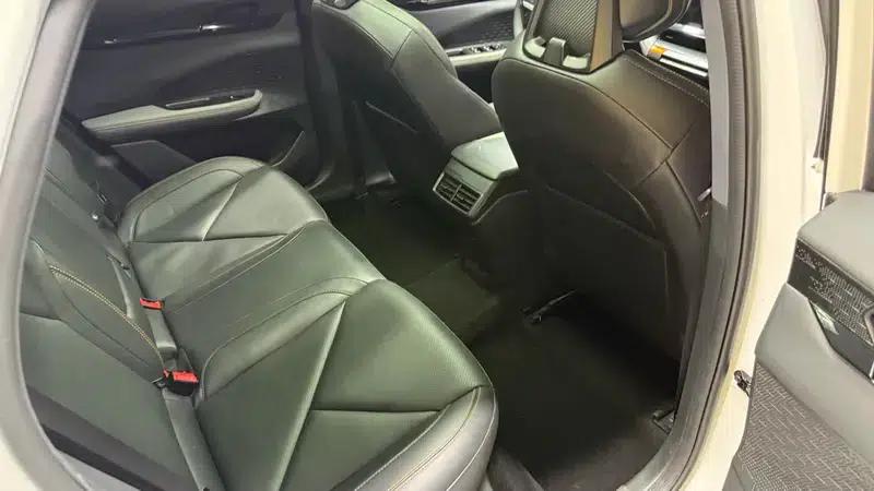 Changan UNI-V 2023 1.5T Premium Edition — миниатюра 28