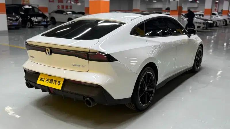 Changan UNI-V 2023 1.5T Premium Edition — миниатюра 7