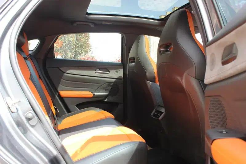 Changan UNI-V 2025 Model, Third Generation, 2.0T Sport Edition — миниатюра 14