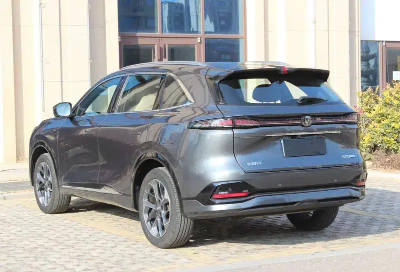 Changan CS75 PLUS 2025 Fourth Generation 1.5T New Blue Whale Smart Premium Edition — миниатюра 4