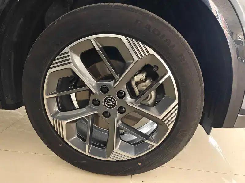 Changan CS75 PLUS 2025 Fourth Generation 1.5T New Blue Whale Smart Premium Edition — миниатюра 9