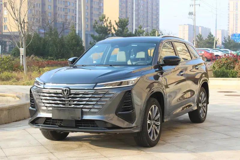 Changan CS75 PLUS 2026 Smart Champion Edition 1.5T New Blue Whale Intelligent Navigation Model — миниатюра 1